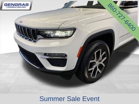 Certified 2025 Jeep Grand Cherokee Limited w/ Luxury Tech Group II AWD/4WD image 54