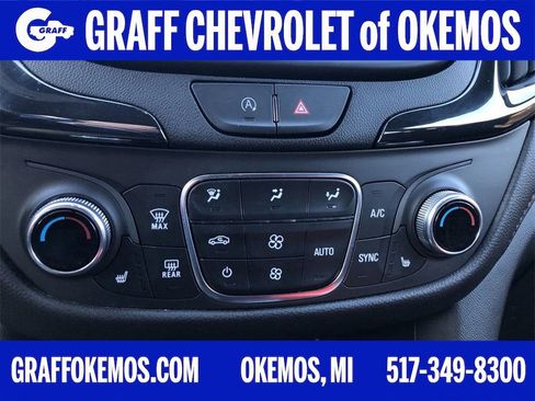 Used 2022 Chevrolet Equinox RS w/ LPO, Floor Liner Package image 18