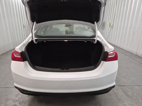 Used 2023 Chevrolet Malibu LT image 22