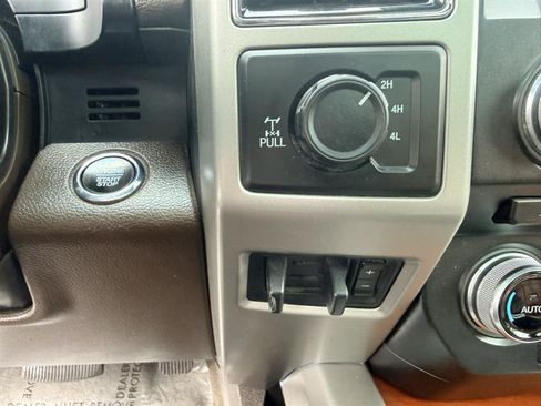 Used 2018 Ford F350 King Ranch w/ King Ranch Ultimate Package AWD/4WD image 40