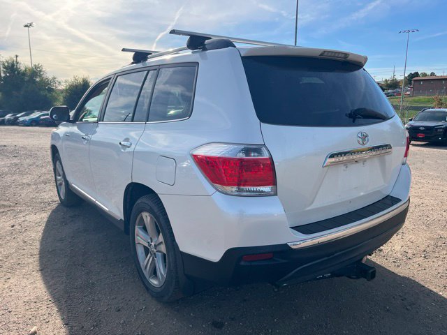 Used 2013 Toyota Highlander Limited AWD/4WD image 3