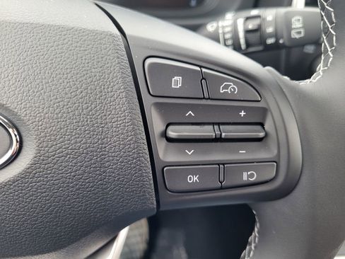 New 2026 Hyundai Venue SEL FWD image 19