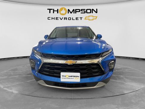 Used 2025 Chevrolet Blazer LT AWD/4WD image 8