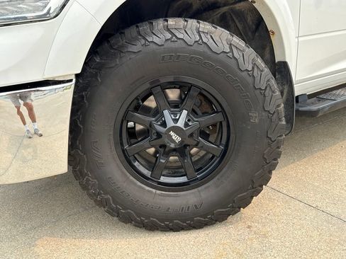 Used 2018 RAM 1500 Laramie w/ Convenience Group AWD/4WD image 51
