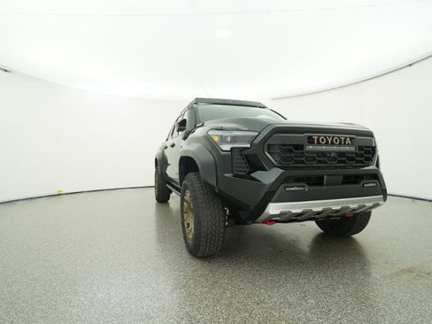 New 2025 Toyota Tacoma Trailhunter image 31