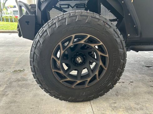 Used 2021 Jeep Wrangler Unlimited Rubicon AWD/4WD image 15