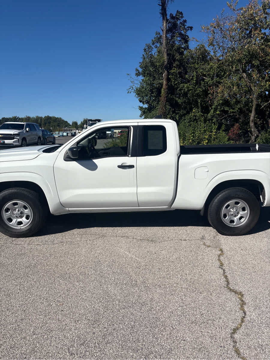 Used 2022 Nissan Frontier S RWD image 19