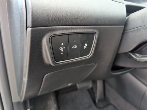 Used 2024 Hyundai Santa Cruz Night image 17