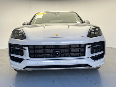 Certified 2026 Porsche Cayenne GTS image 25