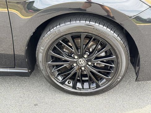 Used 2021 Toyota Camry SE FWD image 14