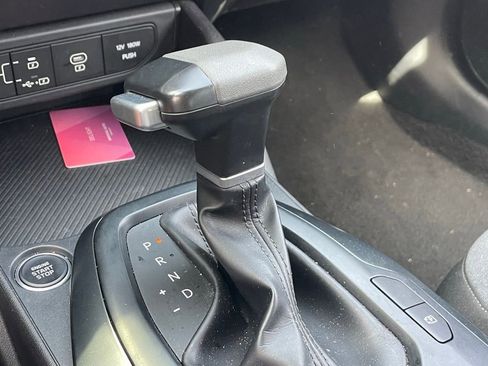 Used 2025 Kia K4 LXS image 5