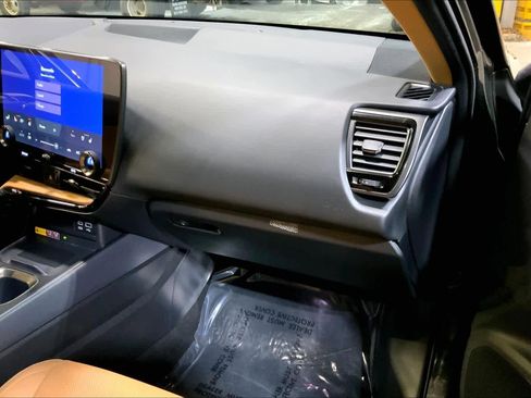 Certified 2023 Lexus NX 350 AWD image 19