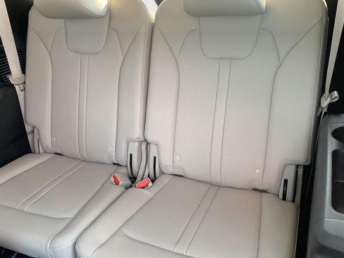 Used 2022 Kia Sorento X-Line EX image 21