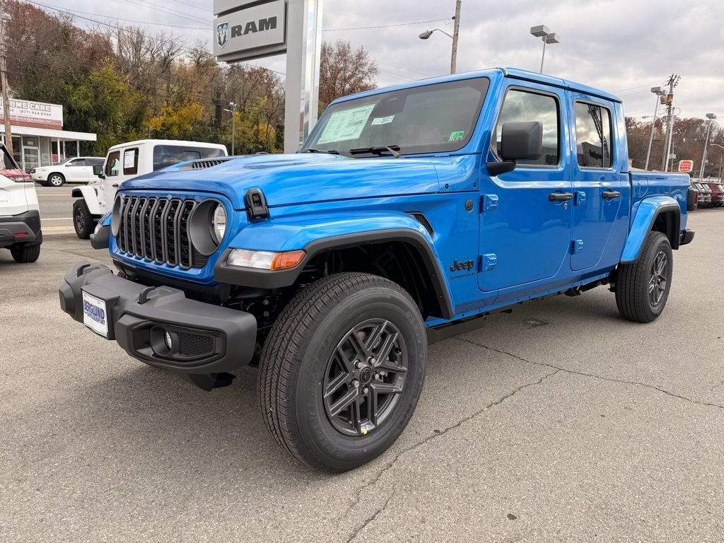 New 2026 Jeep Gladiator Sport AWD/4WD image 8