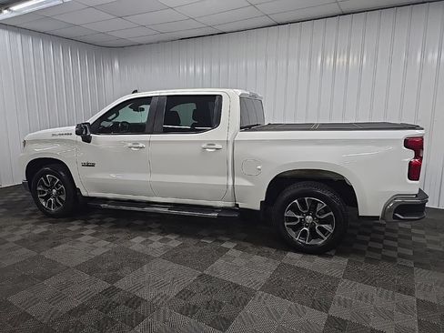 Used 2022 Chevrolet Silverado 1500 LT RWD image 4