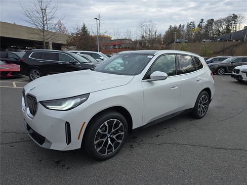 New 2026 BMW X3 xDrive30 w/ Convenience Package image 9