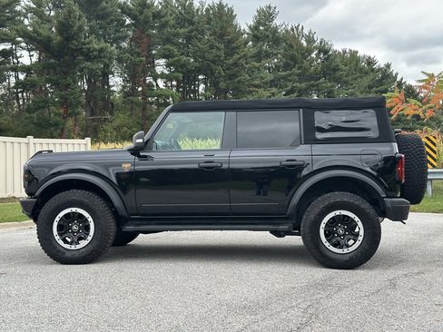 Used 2022 Ford Bronco Badlands image 4