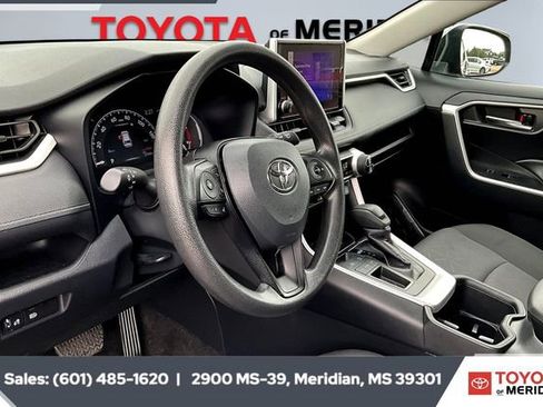 Used 2024 Toyota RAV4 XLE image 11