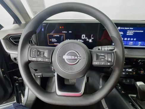 New 2026 Nissan Kicks SV w/ SV Premium Package FWD image 8