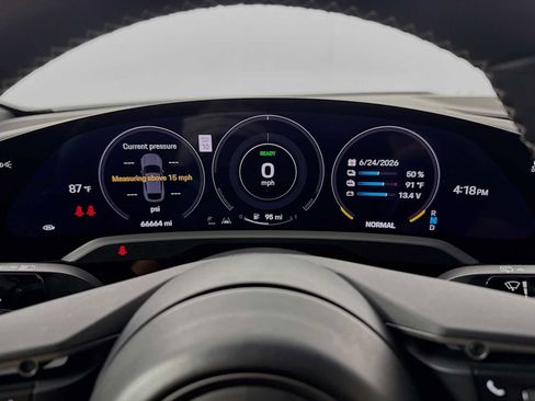 Certified 2022 Porsche Taycan 4 Cross Turismo AWD/4WD image 16