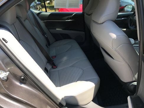 Used 2024 Toyota Camry SE AWD/4WD image 24