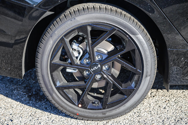 New 2026 Kia K5 GT-Line w/ GT-Line Premium Package FWD image 11