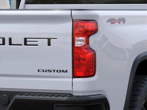 New 2026 Chevrolet Silverado 2500 Custom w/ Custom Value Package AWD/4WD image 11