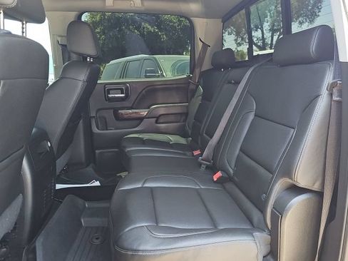 Used 2018 GMC Sierra 1500 SLT w/ Enhanced Driver Alert Package RWD image 7