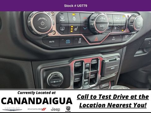 Used 2023 Jeep Wrangler Unlimited Rubicon 4xe AWD/4WD image 30
