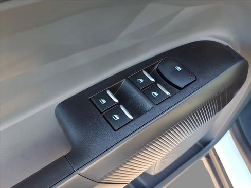 New 2025 Ford Maverick XL w/ Equipment Group 101A image 16