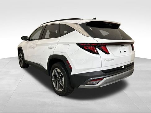 Used 2025 Hyundai Tucson SEL AWD/4WD image 3