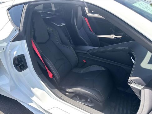 Used 2024 Chevrolet Corvette Stingray Preferred Cpe RWD image 27