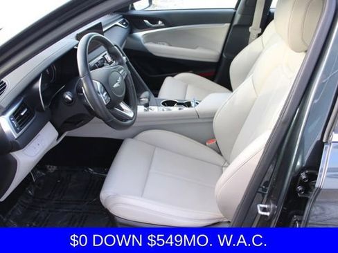 Used 2023 Genesis G70 2.0T image 12