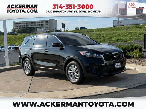 Used 2019 Kia Sorento L FWD image 1