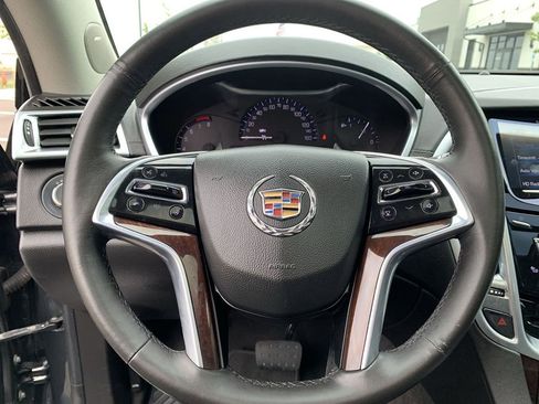 Used 2016 Cadillac SRX Luxury FWD image 17