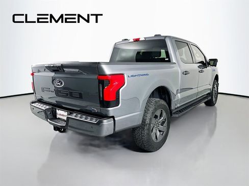 Certified 2024 Ford F150 Lightning XLT w/ Max Trailer Tow Package image 6