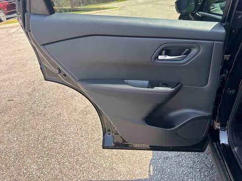 New 2026 Nissan Rogue SV w/ Rock Creek Premium Package AWD/4WD image 15