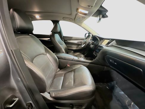 Used 2019 INFINITI QX50 Essential w/ Premium Heat Package AWD/4WD image 22