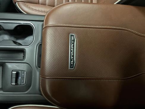 Used 2024 GMC Sierra 3500 Denali Ultimate image 22