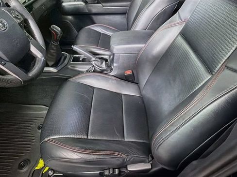 Used 2019 Toyota Tacoma TRD Pro AWD/4WD image 23