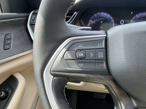 New 2026 Jeep Grand Cherokee Limited AWD/4WD image 24