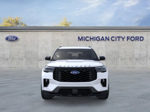 New 2026 Ford Explorer ST-Line w/ ST-Line Street Pack AWD/4WD image 6
