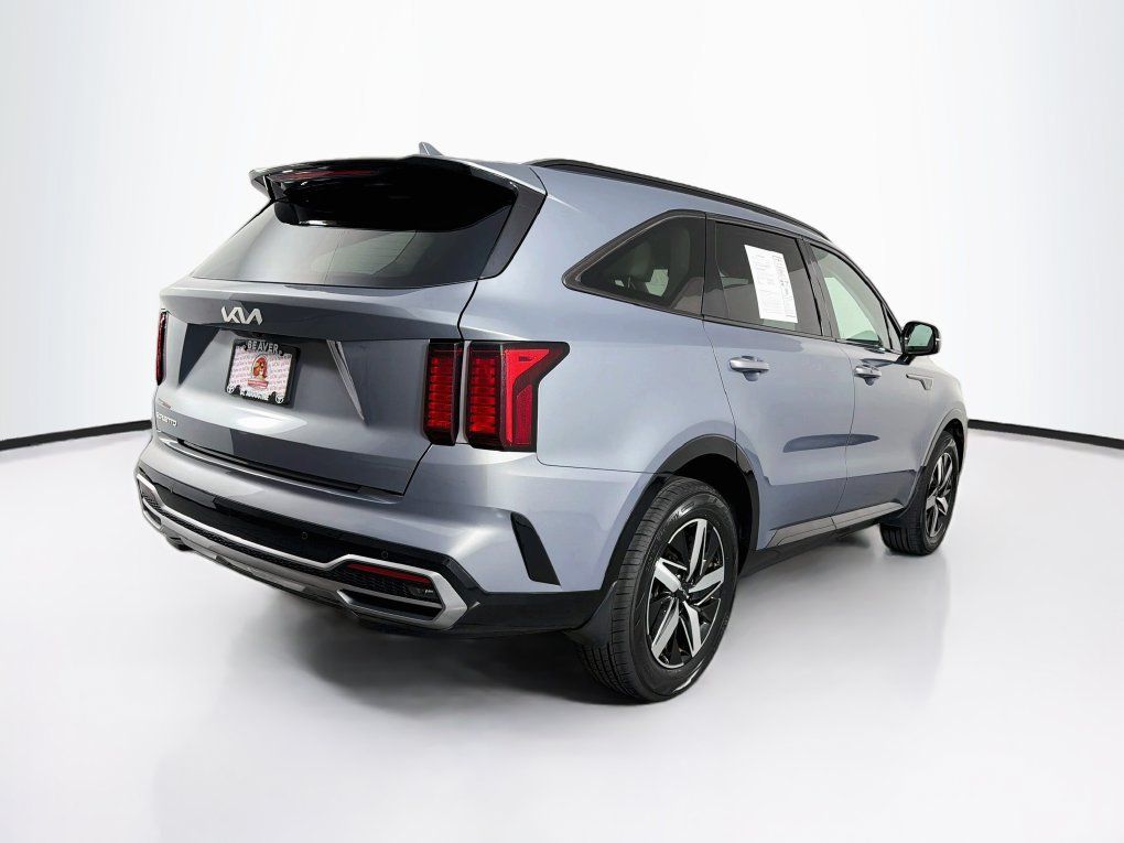 Used 2023 Kia Sorento EX FWD image 10