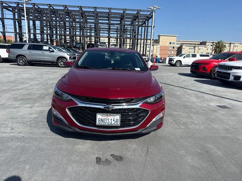 Used 2020 Chevrolet Malibu RS FWD image 2