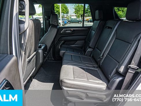 Used 2025 Chevrolet Tahoe LT AWD/4WD image 21
