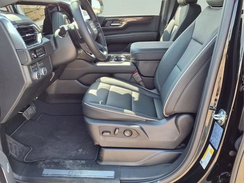 New 2026 GMC Yukon XL Elevation AWD/4WD image 24