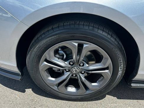 Used 2023 Honda Accord EX image 7