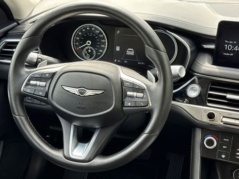 Used 2025 Genesis G70 2.5T AWD/4WD image 13