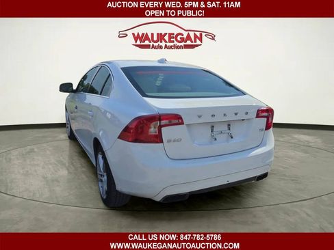 Used 2015 Volvo S60 T5 Platinum FWD image 5