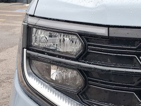 Used 2025 Ford Expedition Max Platinum w/ Platinum Ultimate Package AWD/4WD image 9